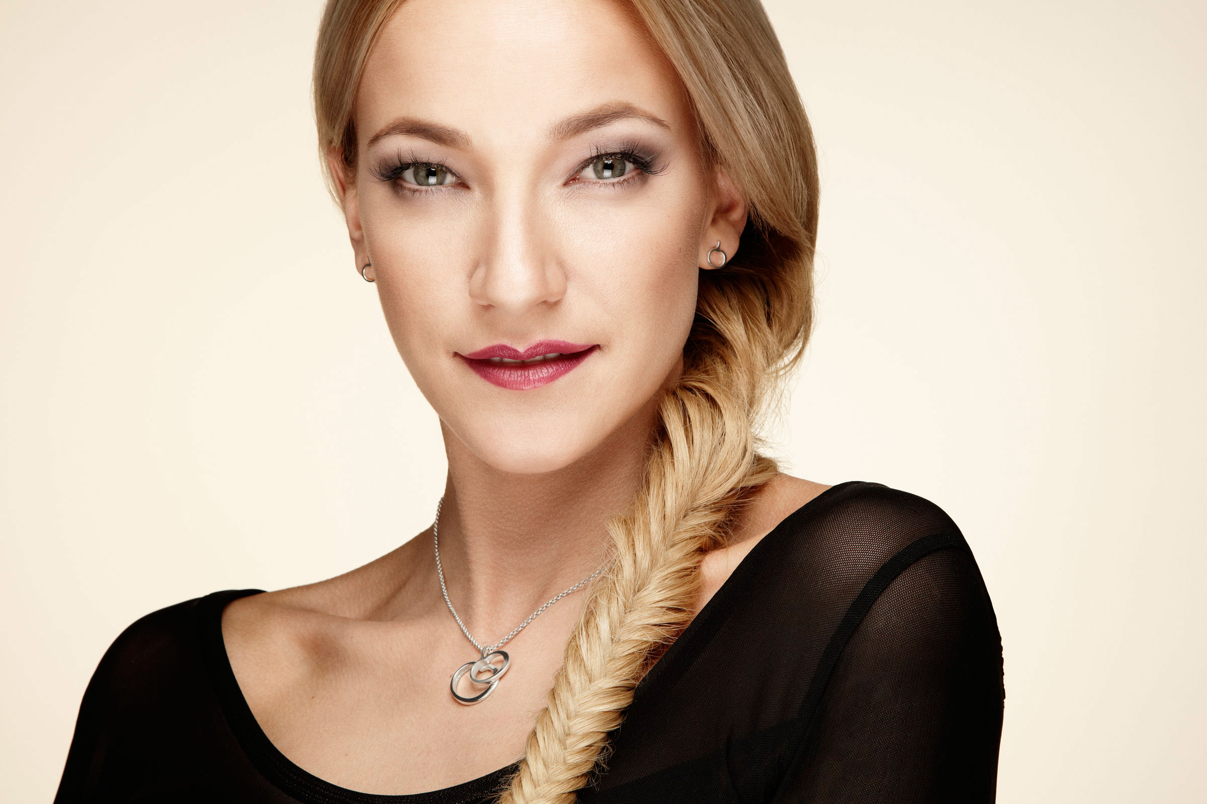 Chao-and-Eero-Lookbook-17